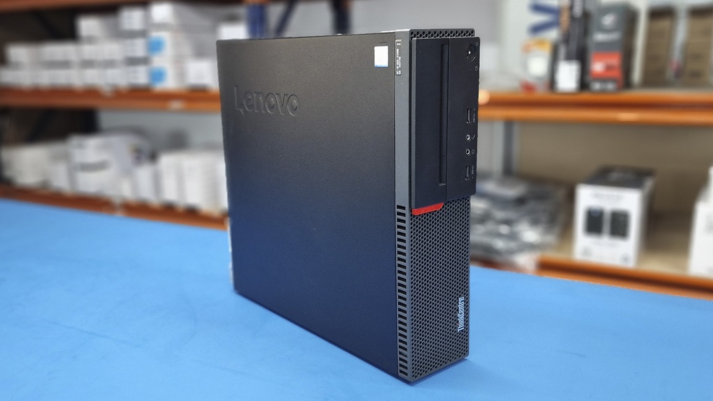 Thinkcentre M700 SFF frontal